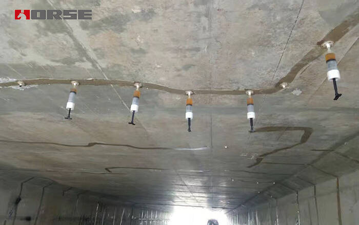 Crack repair of bridge by crack injection adhesive 