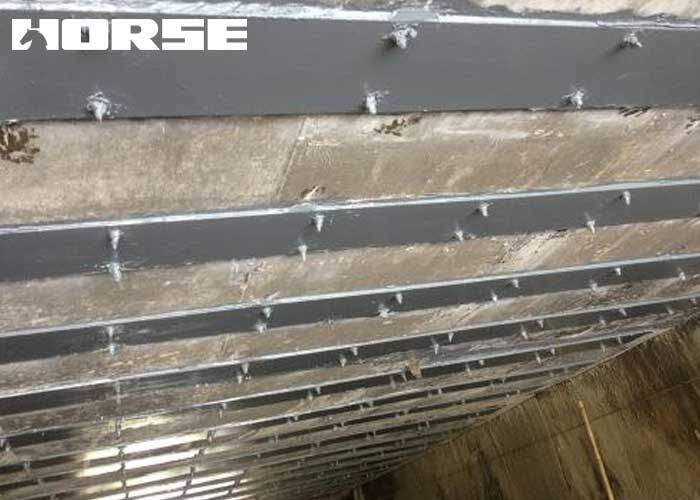 Reinforced Concrete Bridge with Steel Plate